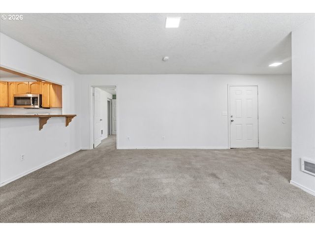 5036 Ne 57TH Ave, Portland, OR 97218
