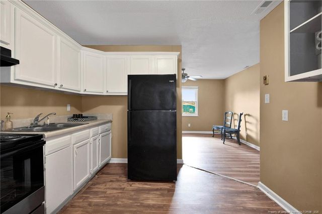 6507 Amanda Circle, Fayetteville, NC 28304