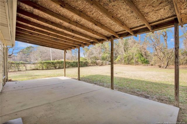 6507 Amanda Circle, Fayetteville, NC 28304