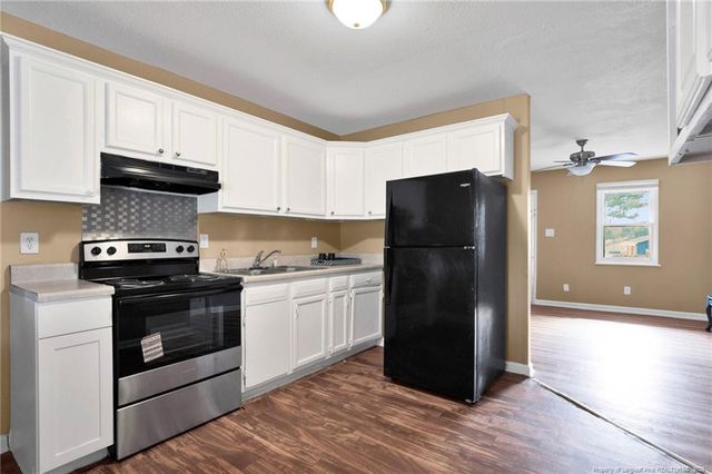 6507 Amanda Circle, Fayetteville, NC 28304