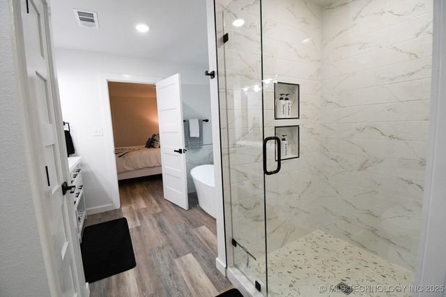 20471 W Chicken Creek Road, Cookson, OK 74427