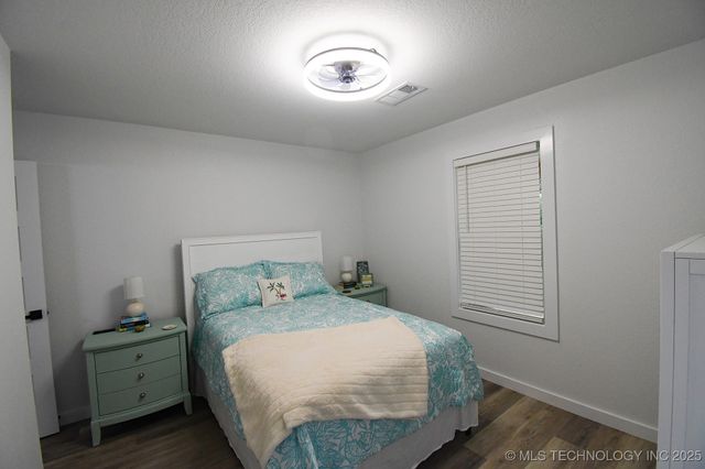 20471 W Chicken Creek Road, Cookson, OK 74427