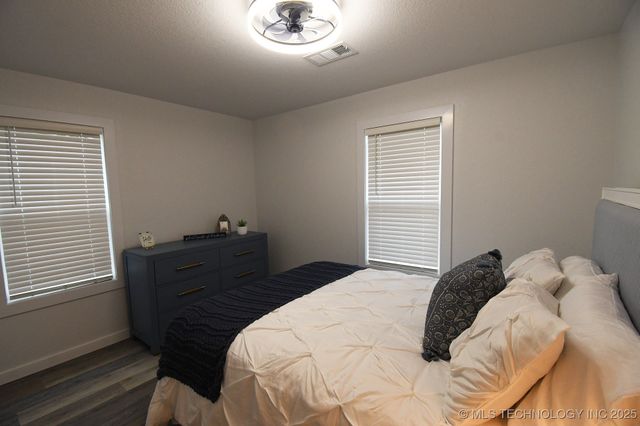 20471 W Chicken Creek Road, Cookson, OK 74427