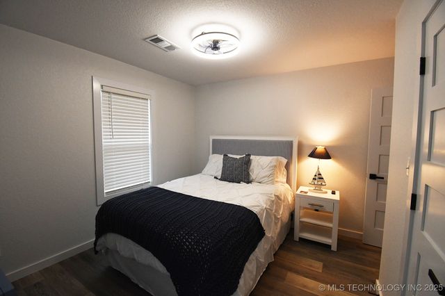 20471 W Chicken Creek Road, Cookson, OK 74427