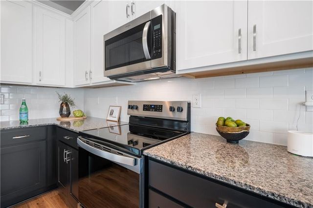 9347 Maple Grove Lane 97, Jonesboro, GA 30238