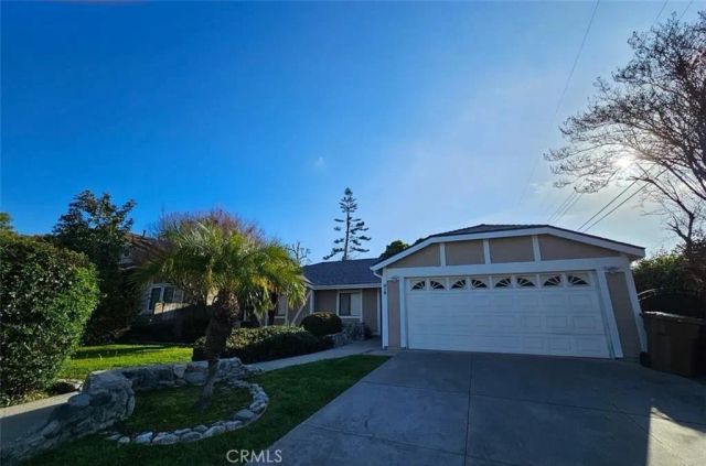 818 Stephens Avenue, Fullerton, CA 92833