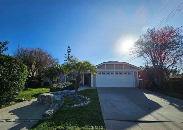 818 Stephens Avenue, Fullerton, CA 92833