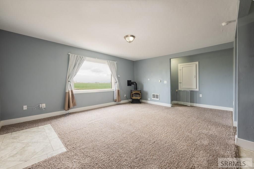 Image 12 of property listing at 344 W 350 N, Blackfoot, ID 83221