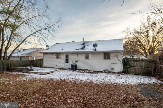 903 MONTROSE AVE, Laurel, MD 20707