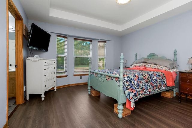 20855 W 227th Street, Spring Hill, KS 66083
