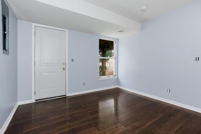 20855 W 227th Street, Spring Hill, KS 66083