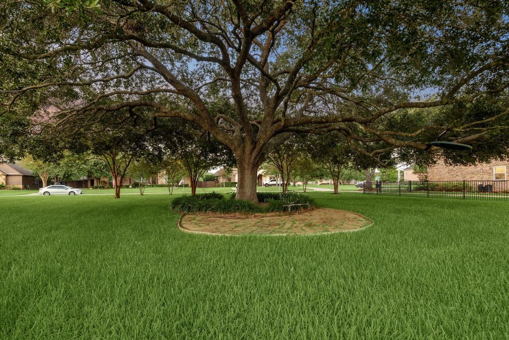 4111 Wentworth Drive, Fulshear, TX 77441