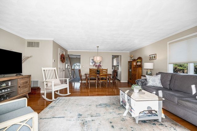 95 Abington Road 95, Danvers, MA 01923