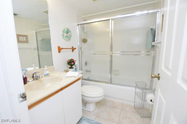 113 Wading Bird CIR W-102, Naples, FL 34110