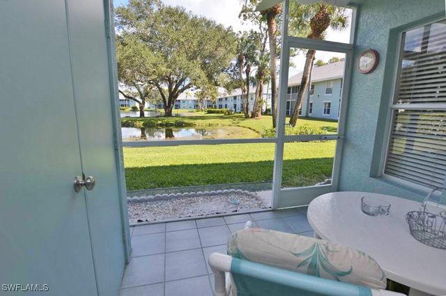 113 Wading Bird CIR W-102, Naples, FL 34110