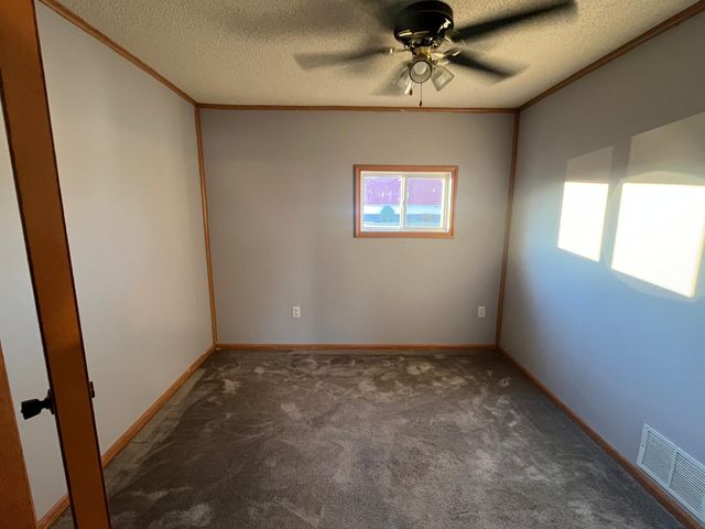 514 Adams Avenue SW, Red Lake Falls, MN 56750