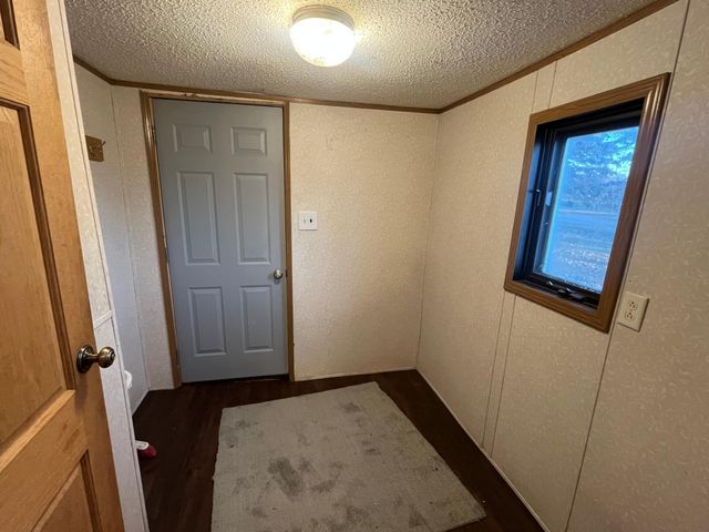 514 Adams Avenue SW, Red Lake Falls, MN 56750