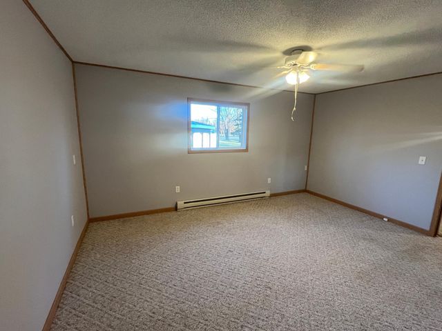 514 Adams Avenue SW, Red Lake Falls, MN 56750