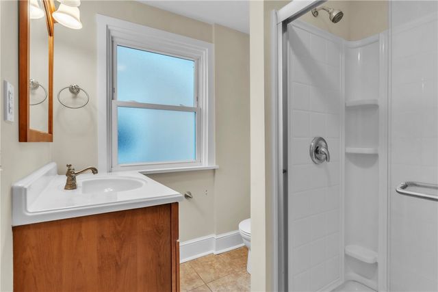 5836 Northumberland St, Squirrel Hill, PA 15217