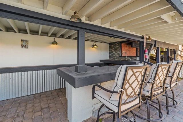22386 Whirlaway, Canyon Lake, CA 92587