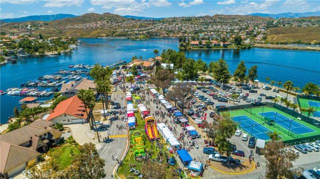 22386 Whirlaway, Canyon Lake, CA 92587