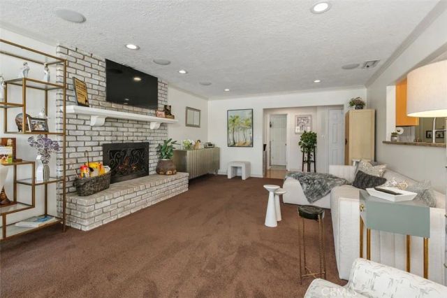22386 Whirlaway, Canyon Lake, CA 92587