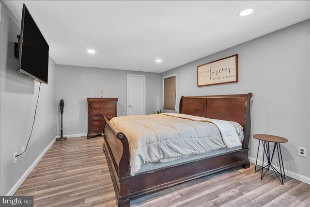 13 PELHAM RD, Marlton, NJ 08053