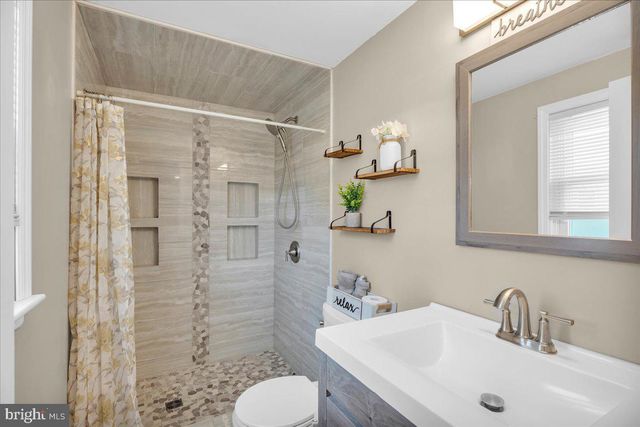 13 PELHAM RD, Marlton, NJ 08053