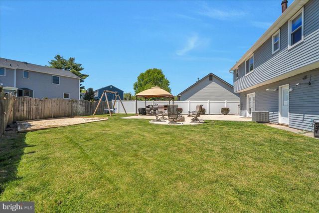 13 PELHAM RD, Marlton, NJ 08053