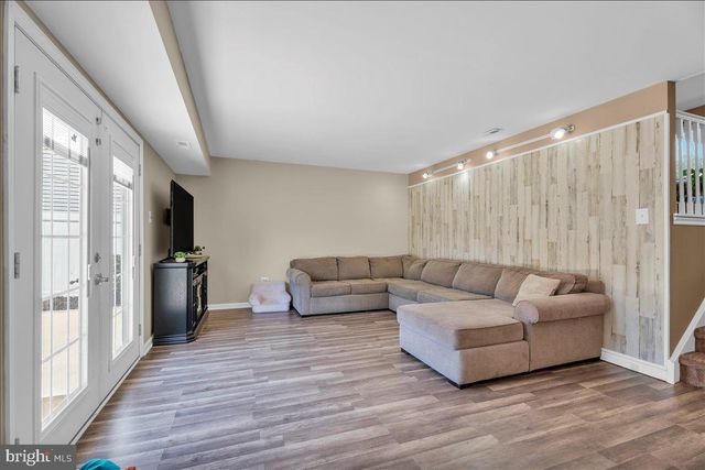 13 PELHAM RD, Marlton, NJ 08053
