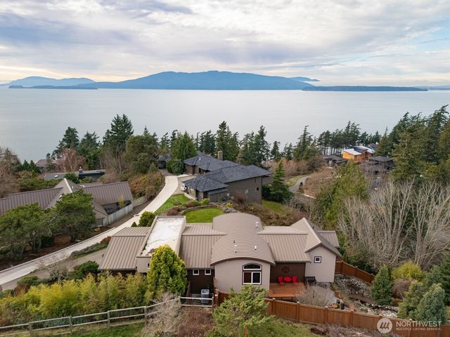 414 S Clarkwood Drive, Bellingham, WA 98225