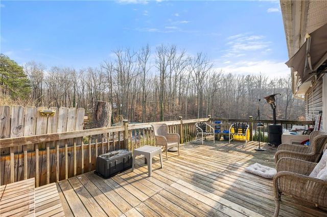 219 Shallowford Drive, Gainesville, GA 30504