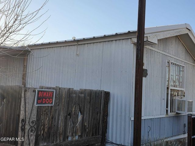 211 CARRIZO DR Drive, Sunland Park, NM 88063