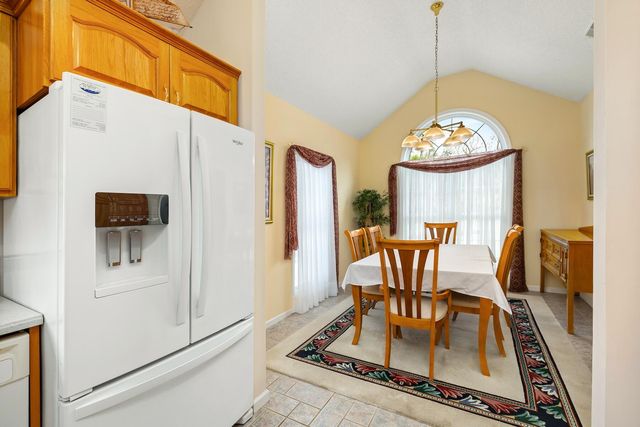 2 Fairway Drive, Manning, SC 29102