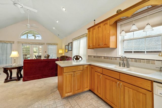 2 Fairway Drive, Manning, SC 29102