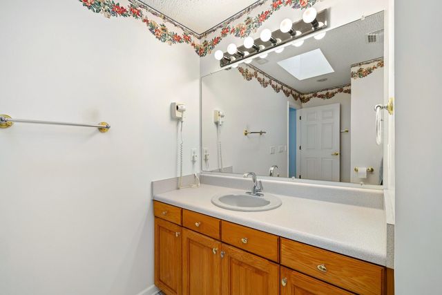 2 Fairway Drive, Manning, SC 29102