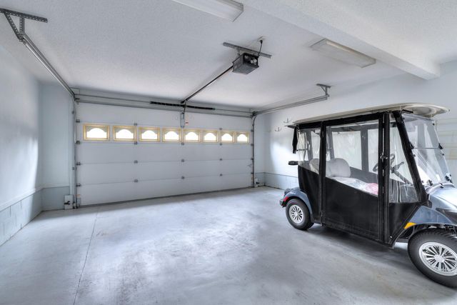 2 Fairway Drive, Manning, SC 29102