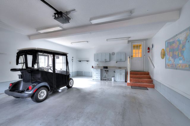 2 Fairway Drive, Manning, SC 29102