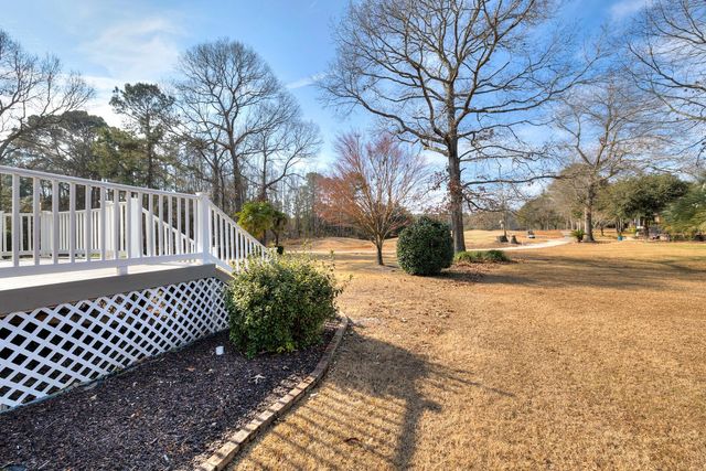 2 Fairway Drive, Manning, SC 29102