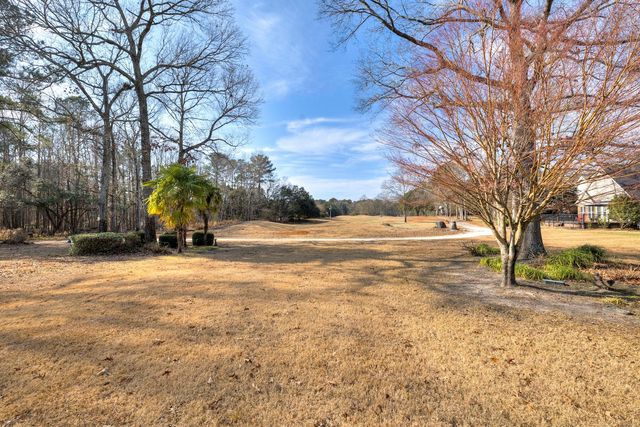 2 Fairway Drive, Manning, SC 29102