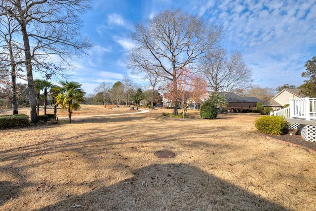2 Fairway Drive, Manning, SC 29102