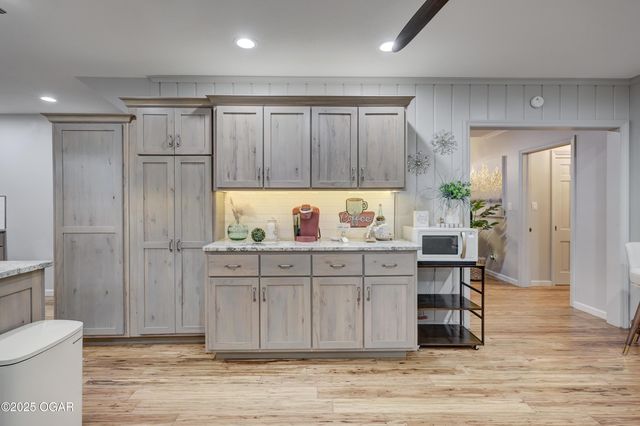 1743 S River Street, Carthage, MO 64836