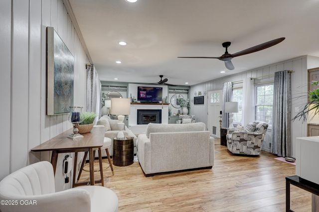 1743 S River Street, Carthage, MO 64836