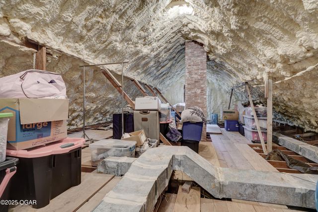 1743 S River Street, Carthage, MO 64836