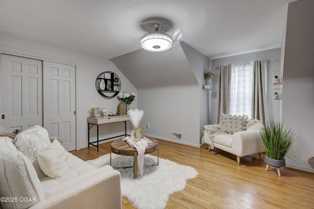 1743 S River Street, Carthage, MO 64836