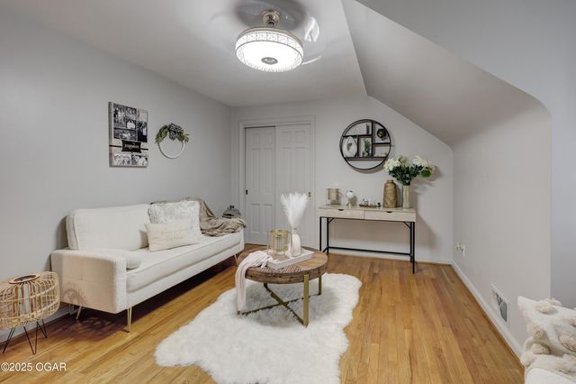 1743 S River Street, Carthage, MO 64836