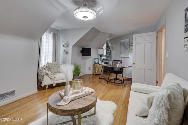 1743 S River Street, Carthage, MO 64836