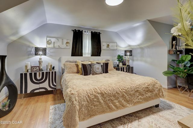 1743 S River Street, Carthage, MO 64836