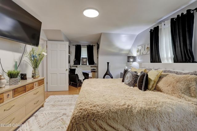 1743 S River Street, Carthage, MO 64836