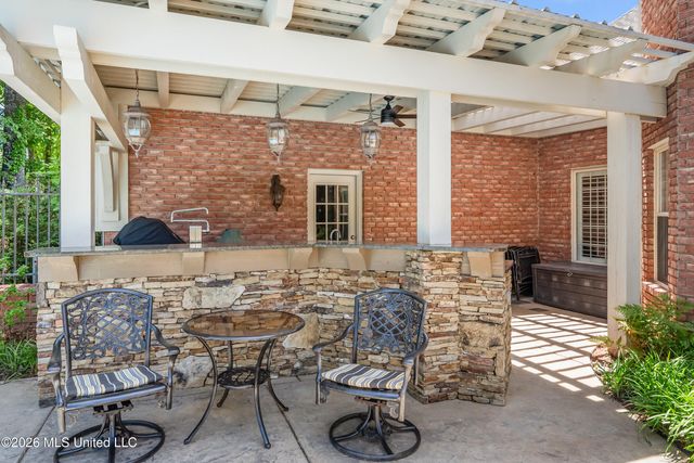 5138 Saint Andrews Cove, Olive Branch, MS 38654